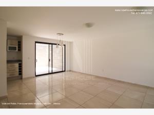 Casa en venta en Murano, León — foto 3 de 33