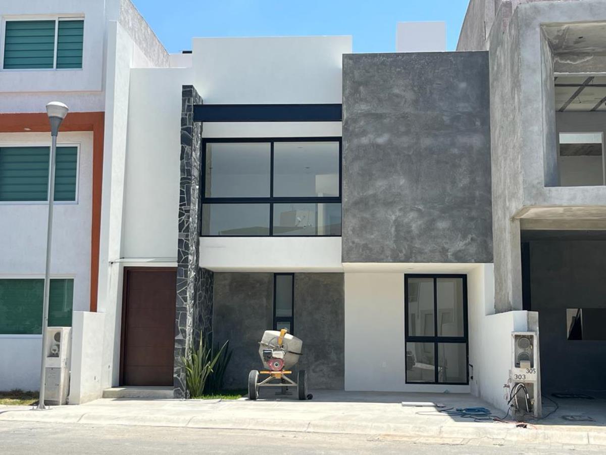 Casa en venta en Paseos de la Herradura, Pachuca de Soto — foto 1 de 28