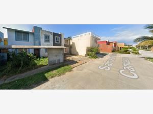 Casa en venta en 24 de Octubre, Coatzacoalcos — foto 2 de 6