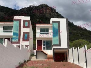 Casa en venta en Granjas Banthí Sección Solares, San Juan del Río, Querétaro