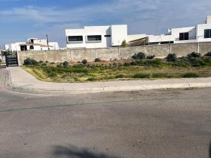 Terreno en Provincia Santa Elena, Querétaro, Querétaro