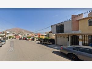 Casa en venta en Lomas Virreyes, Tijuana — foto 2 de 13