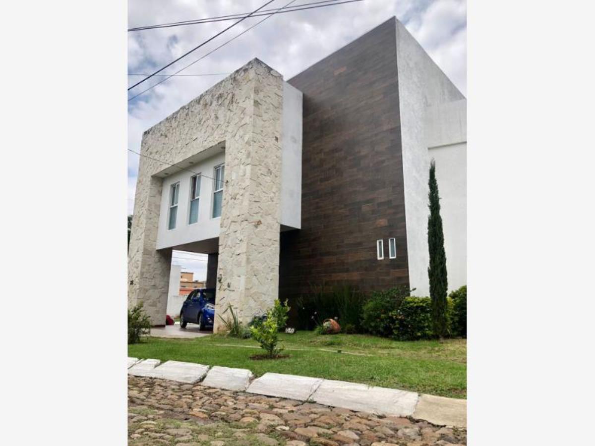 Casa en venta en Portones del Carmen, León