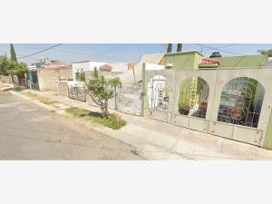 Casa en venta en Hacienda Santa Fe, Tlajomulco de Zúñiga — foto 2 de 5