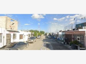 Casa en venta en Hacienda las Bugambilias, Reynosa — foto 2 de 5