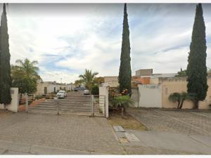 Casa en venta en Villas de La Hacienda, Tlajomulco de Zúñiga — foto 2 de 13