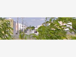 Casa en venta en Residencial del Valle, Matamoros — foto 2 de 5