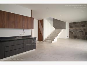 Casa en venta en Centro, León, Guanajuato