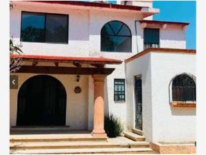 Casa en venta en Club de Golf Tequisquiapan, Tequisquiapan — foto 2 de 3