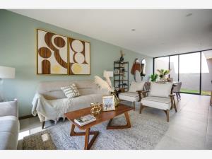 Casa en venta en La Camelina, Morelia — foto 2 de 9