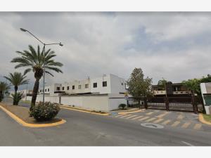 Casa en venta en Las Estaciones, Monterrey — foto 2 de 6