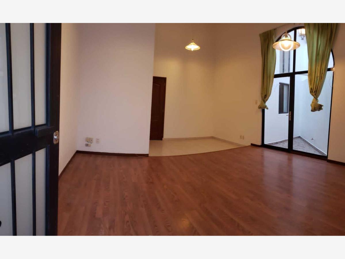 Casa en venta en Nueva Chapultepec, Morelia — foto 1 de 14