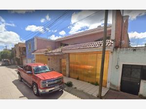 Casa en venta en El Salto Centro, El Salto — foto 3 de 9