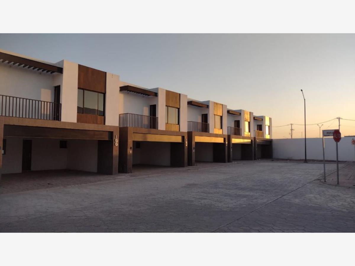 Casa en venta en Los Viñedos, Torreón — foto 1 de 27
