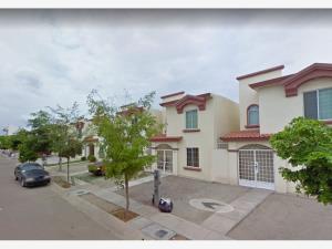 Casa en venta en Villas del Humaya, Culiacán — foto 2 de 8