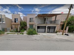 Casa en Ciudad Benito Juárez Centro, Juárez, Nuevo León