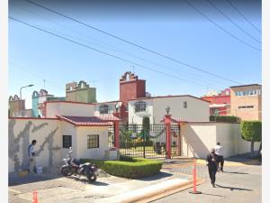 Casa en venta en Jardines de San Miguel lll, Cuautitlán Izcalli — foto 3 de 14