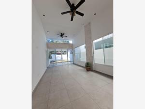 Casa en venta en Lomas de Cocoyoc, Atlatlahucan — foto 2 de 14