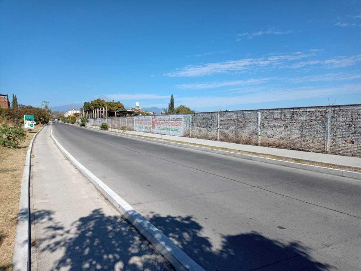 Terreno en venta en Volcanes de Cuautla, Cuautla — foto 1 de 11