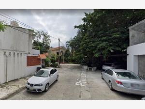 Casa en venta en Petrolera, Tampico, Tamaulipas