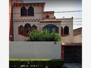 Casa en Claveria, Azcapotzalco, Ciudad de México