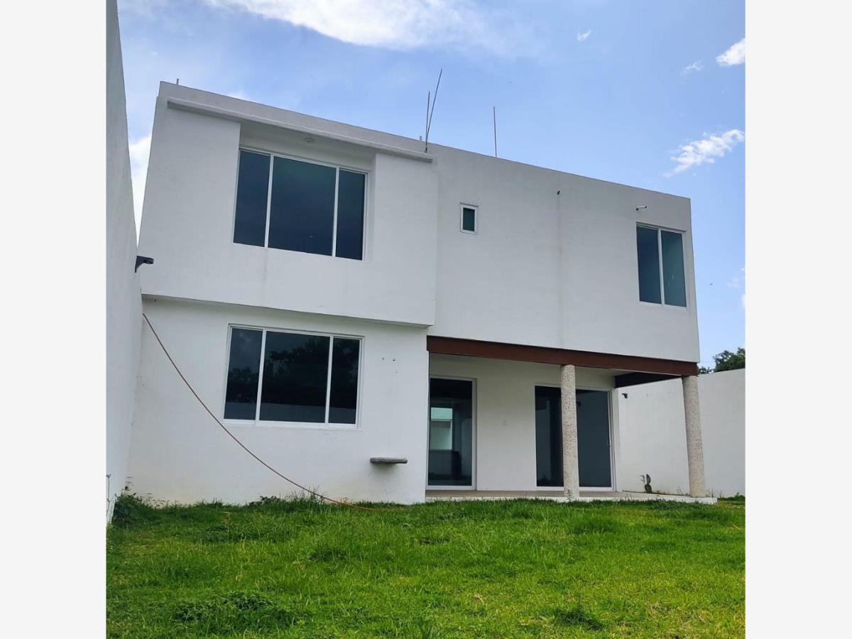 Casa en renta en Fraternidad Serrana, Tlalixtac de Cabrera — foto 1 de 23