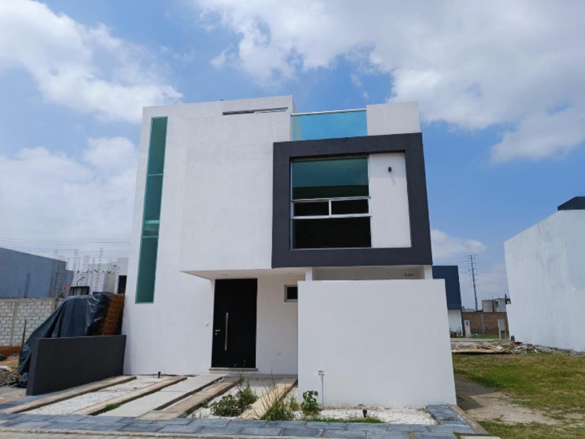 Casa en venta en Santiago Xicohtenco, San Andrés Cholula — foto 1 de 23