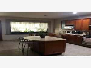 Casa en venta en Residencial Campestre la Rosita, Torreón — foto 3 de 6