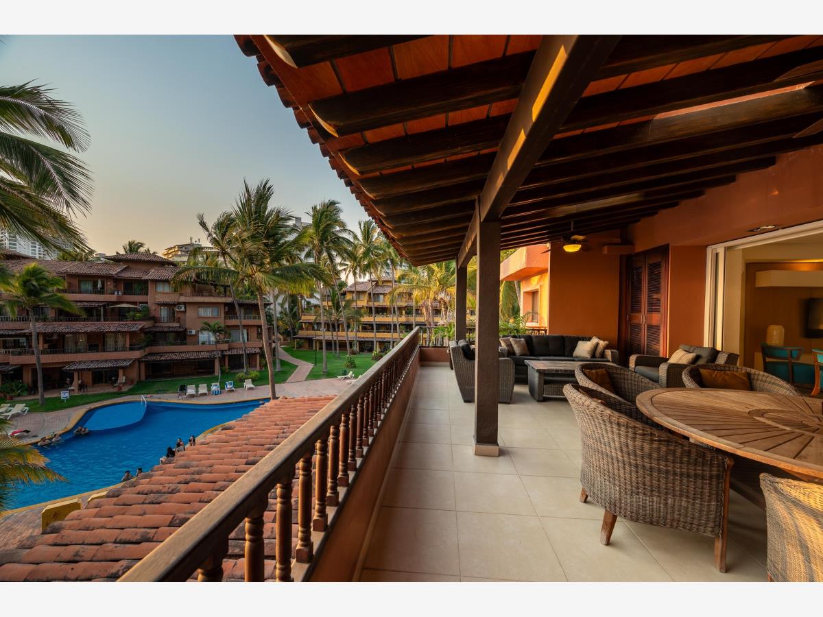Departamento en venta en Zona Hotelera Norte, Puerto Vallarta — foto 1 de 38