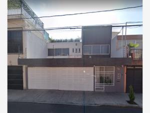 Casa en Claveria, Azcapotzalco, Ciudad de México