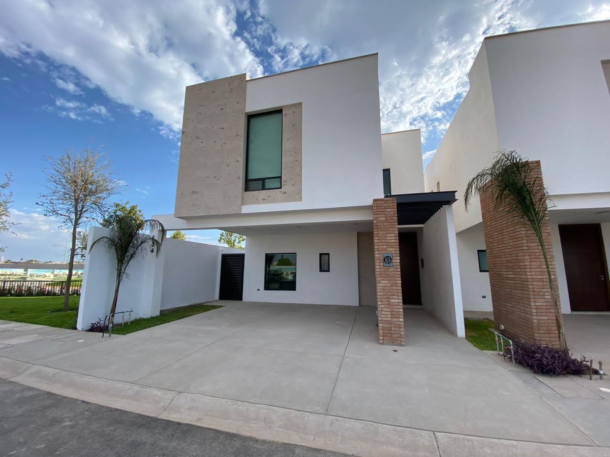 Casa en venta en La Rioja Residencial, Torreón — foto 1 de 21