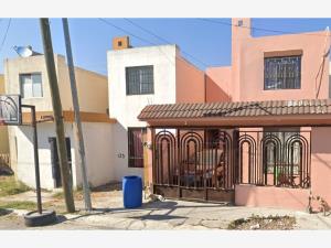 Casa en venta en Hacienda Real, Juárez — foto 2 de 7