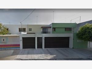 Casa en venta en Jardines de Celaya 2a Secc, Celaya — foto 2 de 12