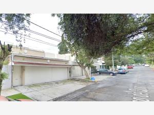 Casa en venta en Ciudad Satelite, Naucalpan de Juárez — foto 2 de 10
