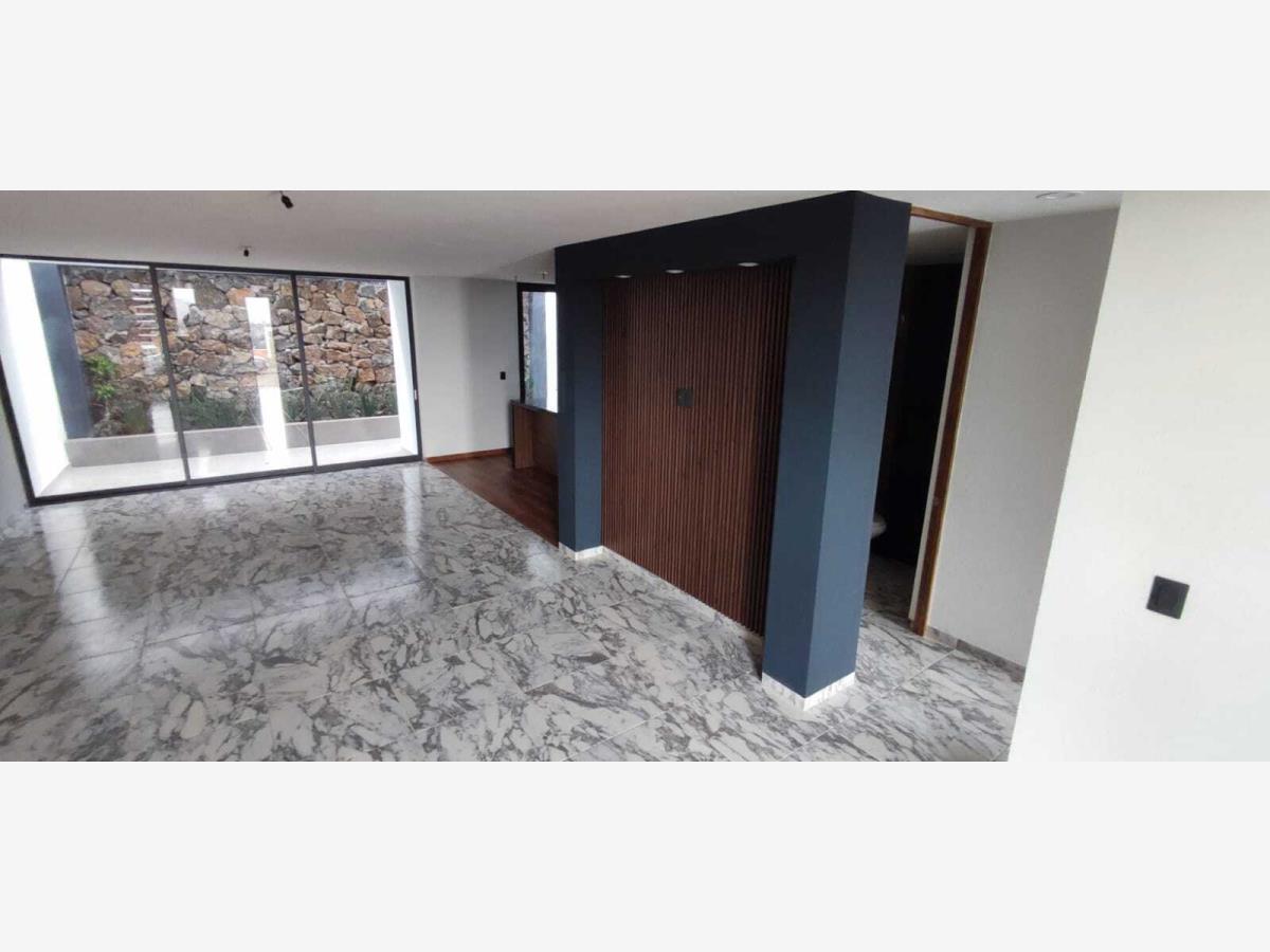 Casa en venta en Bosque Monarca, Morelia — foto 1 de 18