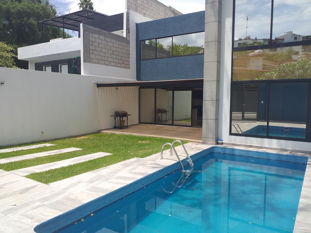 Casa en venta en Lomas de Cuernavaca, Temixco — foto 1 de 25