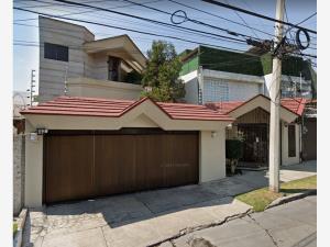 Casa en venta en Lomas de Tecamachalco, Naucalpan de Juárez — foto 2 de 12