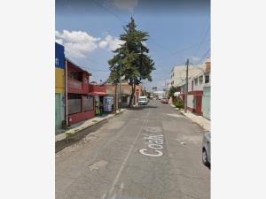 Casa en venta en Nueva Santa Maria de las Rosas, Toluca — foto 3 de 10