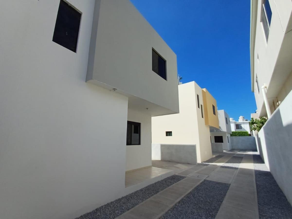 Casa en venta en Francisco Villa, Ciudad Madero — foto 1 de 21