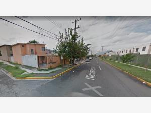 Casa en venta en Renacimiento, General Escobedo — foto 2 de 6