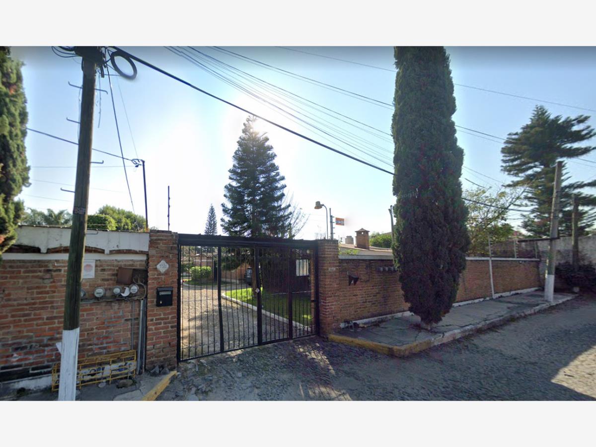Casa en venta en Los Pinos, Zapopan — foto 1 de 12