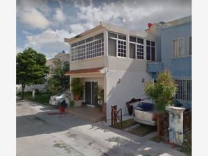Casa en venta en Playa del Carmen, Playa del Carmen — foto 3 de 10