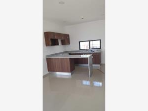 Casa en renta en Residencial Floresta, Mérida — foto 3 de 17