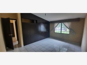 Casa en venta en Residencial Jacarandas, Irapuato — foto 3 de 5