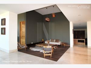 Casa en venta en Cumbres del Campestre, León — foto 3 de 20