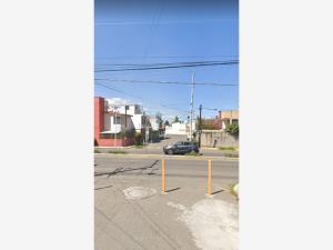 Casa en venta en Dr. Jorge Jiménez Cantú, Metepec — foto 3 de 10