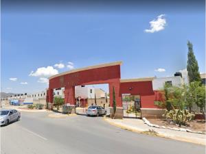 Casa en venta en Portal de los Agaves, Saltillo — foto 3 de 8