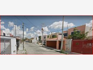 Casa en Pensiones, Mérida, Yucatán