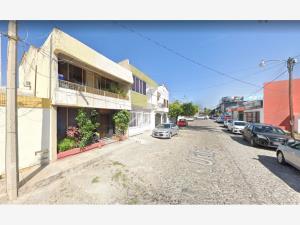 Casa en venta en Estadios, Tepic — foto 2 de 10