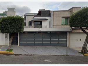 Casa en Paseos de Taxqueña, Coyoacán, Ciudad de México